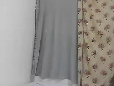 KINKYPETITEXX from StripChat is Freechat