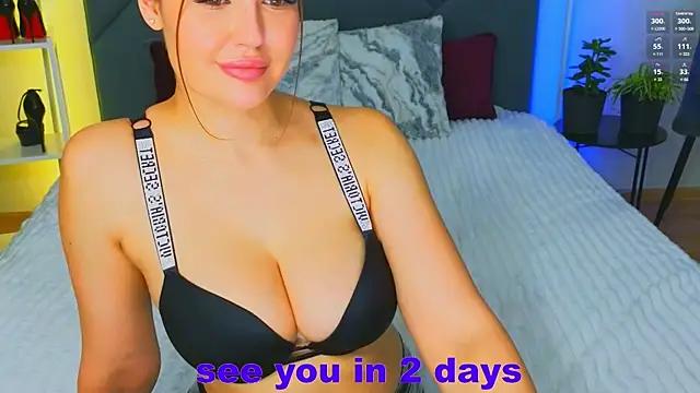 Check out our webcam shows gallery and message on a personal level with our sweet squirt cams hosts, showing off their natural physiques and sex toys.