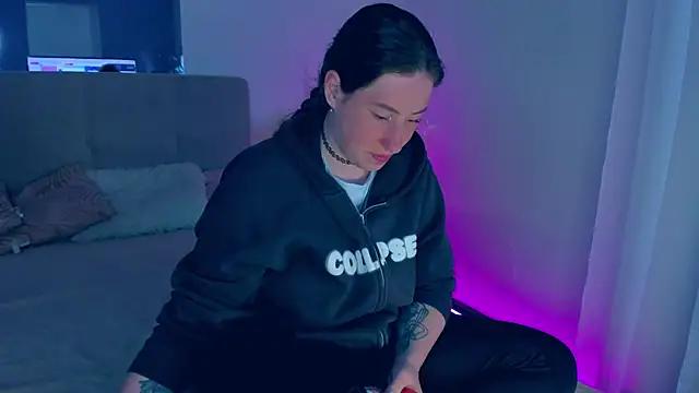 Check out our webcam shows gallery and message on a personal level with our sweet squirt cams hosts, showing off their natural physiques and sex toys.