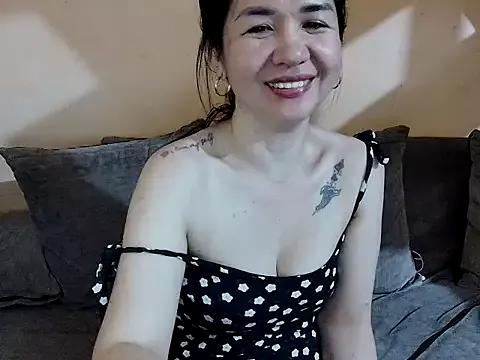 KissHott from StripChat is Freechat