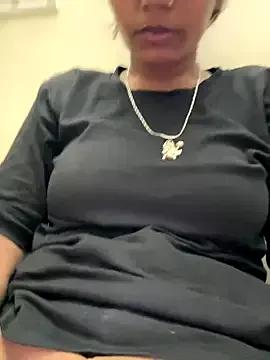 kissujaan from StripChat is Freechat