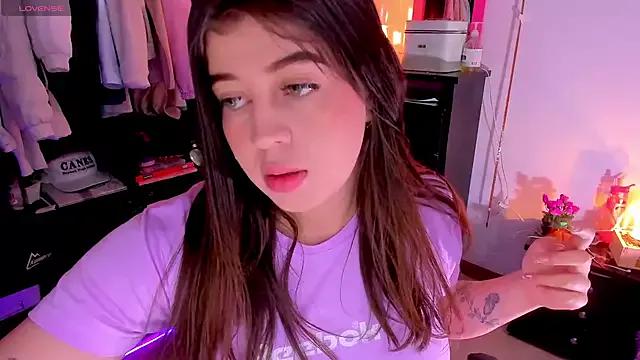 Kitty_bad1 from StripChat is Freechat