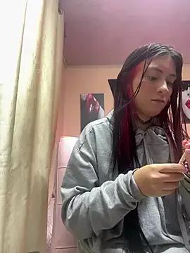kitty_nataly from StripChat is Freechat