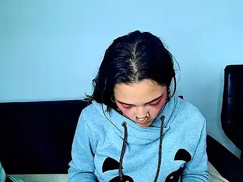 Kitty_ravee from StripChat is Freechat
