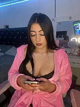 Check out our webcam shows gallery and message on a personal level with our sweet squirt cams hosts, showing off their natural physiques and sex toys.