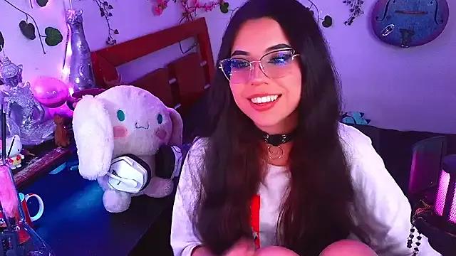 Check out our webcam shows gallery and message on a personal level with our sweet squirt cams hosts, showing off their natural physiques and sex toys.