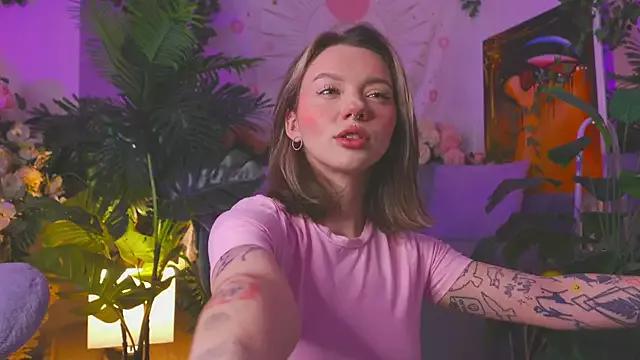 Check out our webcam shows gallery and message on a personal level with our sweet squirt cams hosts, showing off their natural physiques and sex toys.
