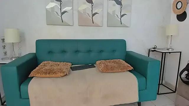 kristyl_paez from StripChat is Freechat