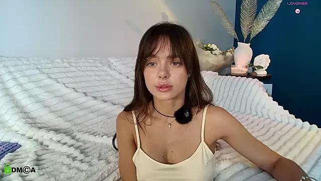 Check out our webcam shows gallery and message on a personal level with our sweet squirt cams hosts, showing off their natural physiques and sex toys.
