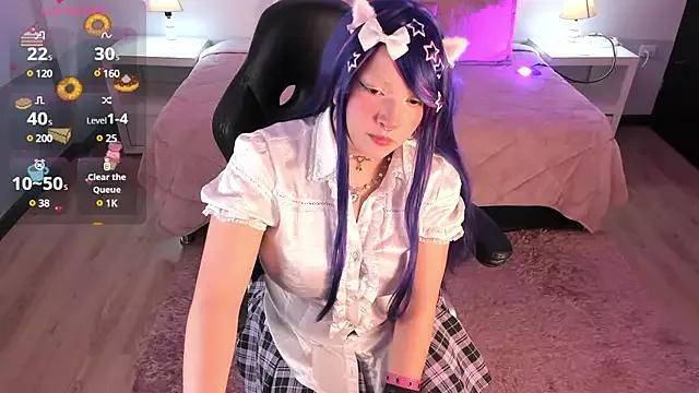 Check out our webcam shows gallery and message on a personal level with our sweet squirt cams hosts, showing off their natural physiques and sex toys.