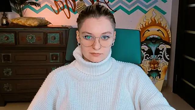 Check out our webcam shows gallery and message on a personal level with our sweet squirt cams hosts, showing off their natural physiques and sex toys.
