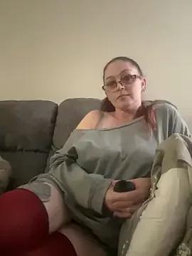 LadyRaven867 from StripChat is Freechat