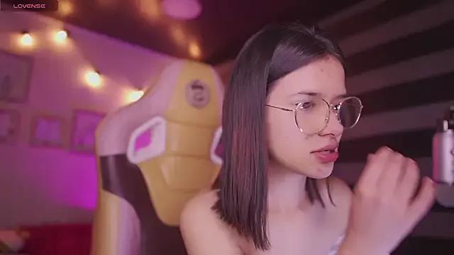 Check out our webcam shows gallery and message on a personal level with our sweet squirt cams hosts, showing off their natural physiques and sex toys.