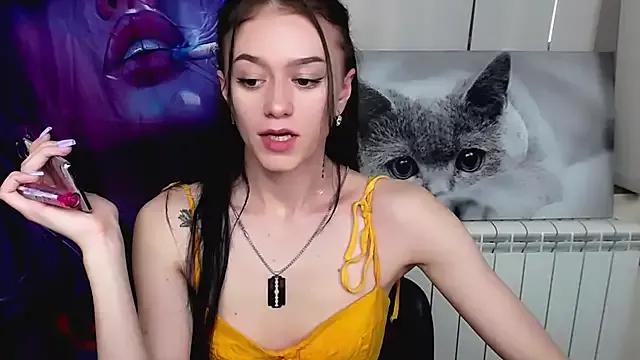 LanaTey from StripChat is Freechat