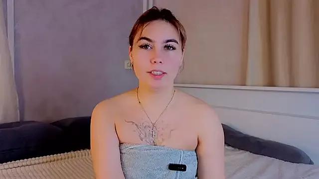 LaneUmanzor from StripChat is Freechat