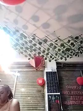 LaraStons from StripChat is Freechat