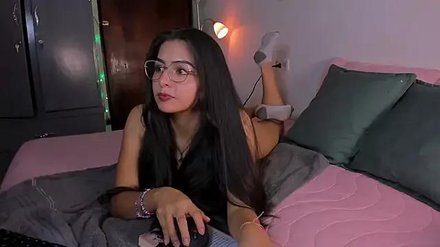 Check out our webcam shows gallery and message on a personal level with our sweet squirt cams hosts, showing off their natural physiques and sex toys.