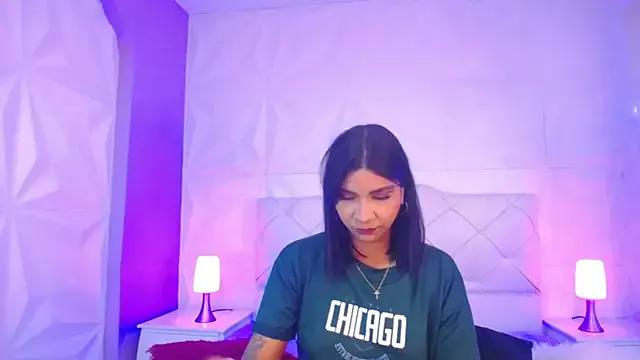 Check out our webcam shows gallery and message on a personal level with our sweet squirt cams hosts, showing off their natural physiques and sex toys.