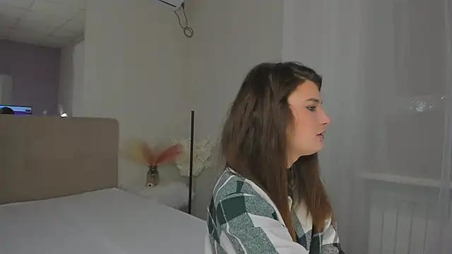 Check out our webcam shows gallery and message on a personal level with our sweet squirt cams hosts, showing off their natural physiques and sex toys.