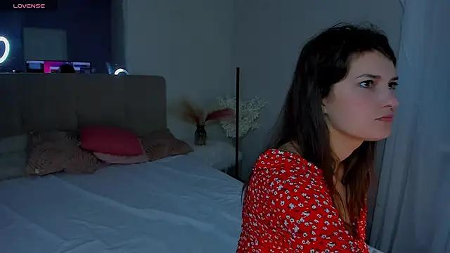 Check out our webcam shows gallery and message on a personal level with our sweet squirt cams hosts, showing off their natural physiques and sex toys.