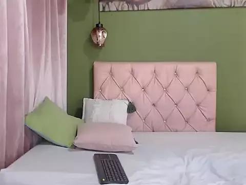 Laura_Sex19 from StripChat is Freechat