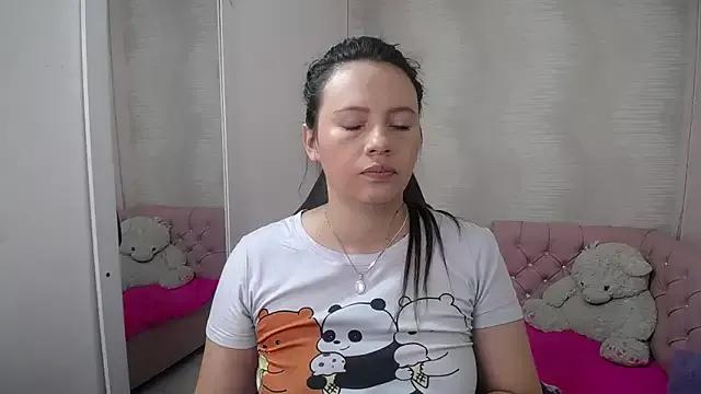 Check out our webcam shows gallery and message on a personal level with our sweet squirt cams hosts, showing off their natural physiques and sex toys.