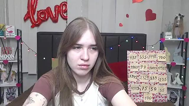 Check out our webcam shows gallery and message on a personal level with our sweet squirt cams hosts, showing off their natural physiques and sex toys.