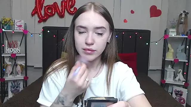 Check out our webcam shows gallery and message on a personal level with our sweet squirt cams hosts, showing off their natural physiques and sex toys.