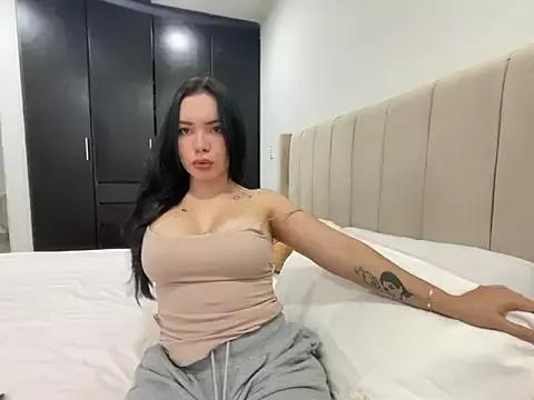 Check out our webcam shows gallery and message on a personal level with our sweet squirt cams hosts, showing off their natural physiques and sex toys.