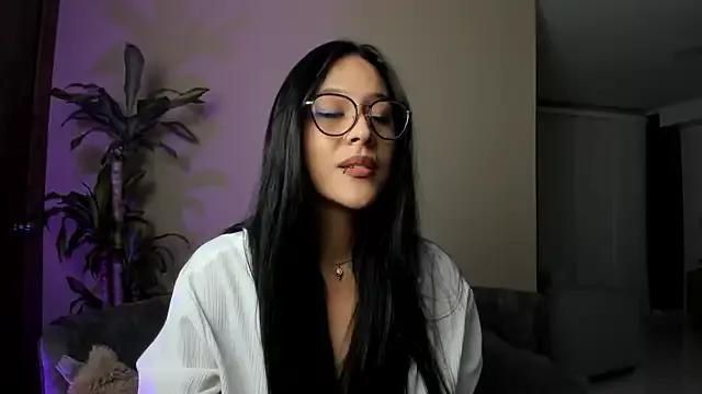 Check out our webcam shows gallery and message on a personal level with our sweet squirt cams hosts, showing off their natural physiques and sex toys.