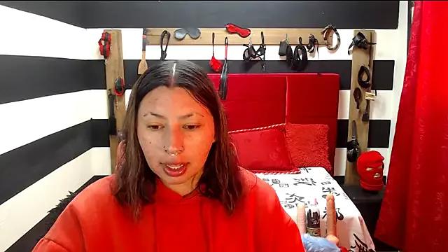 Check out our webcam shows gallery and message on a personal level with our sweet squirt cams hosts, showing off their natural physiques and sex toys.