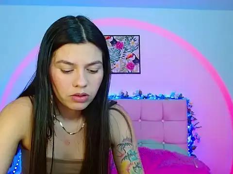 Check out our webcam shows gallery and message on a personal level with our sweet squirt cams hosts, showing off their natural physiques and sex toys.