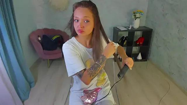 Check out our webcam shows gallery and message on a personal level with our sweet squirt cams hosts, showing off their natural physiques and sex toys.