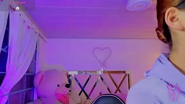 Check out our webcam shows gallery and message on a personal level with our sweet squirt cams hosts, showing off their natural physiques and sex toys.