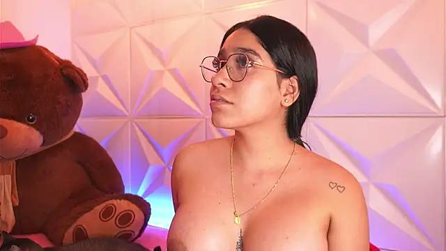 Check out our webcam shows gallery and message on a personal level with our sweet squirt cams hosts, showing off their natural physiques and sex toys.