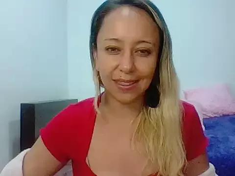 leah_susman from StripChat is Freechat