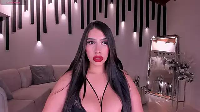 LeahLombardi_ from StripChat is Freechat