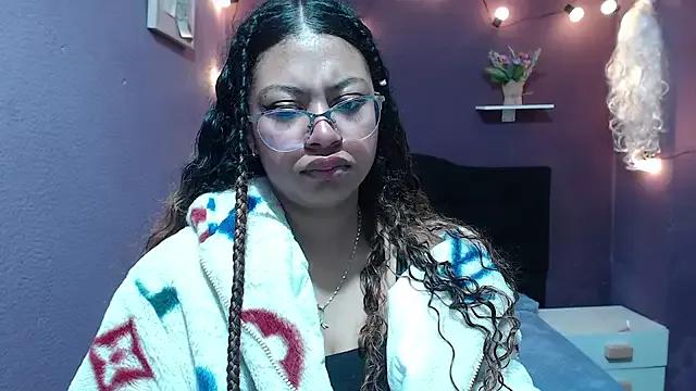 leila_98 from StripChat is Freechat