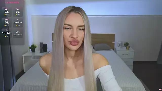 Check out our webcam shows gallery and message on a personal level with our sweet squirt cams hosts, showing off their natural physiques and sex toys.