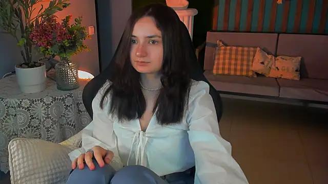Check out our webcam shows gallery and message on a personal level with our sweet squirt cams hosts, showing off their natural physiques and sex toys.