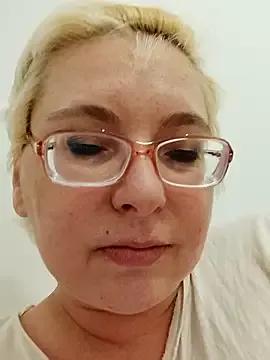 LeonaCrystal from StripChat is Freechat