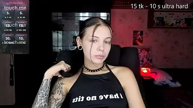 Check out our webcam shows gallery and message on a personal level with our sweet squirt cams hosts, showing off their natural physiques and sex toys.
