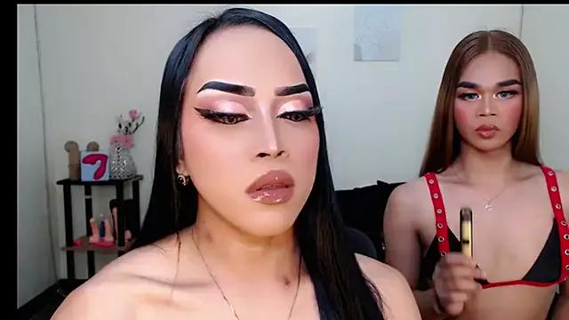Lessandra_Lust from StripChat is Freechat