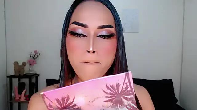 Check out our webcam shows gallery and message on a personal level with our sweet squirt cams hosts, showing off their natural physiques and sex toys.