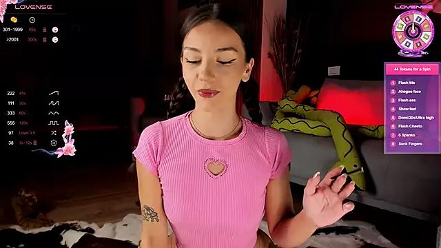 Check out our webcam shows gallery and message on a personal level with our sweet squirt cams hosts, showing off their natural physiques and sex toys.