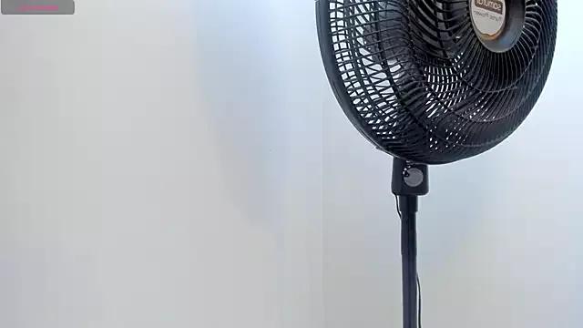 LexiVie_ from StripChat is Freechat