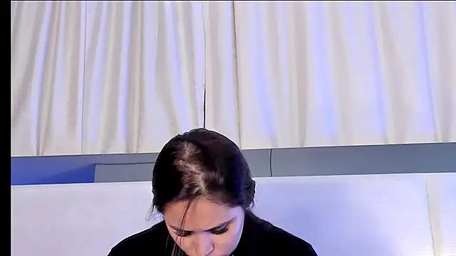 LexyRobert from StripChat is Freechat
