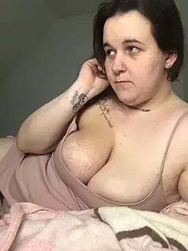 Lia-Bloom from StripChat is Freechat