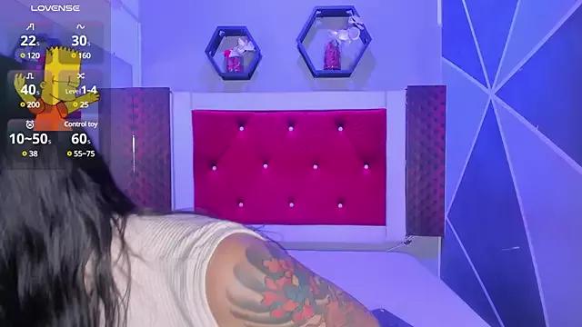 Liah_Diaz from StripChat is Freechat