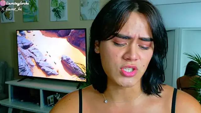 Check out our webcam shows gallery and message on a personal level with our sweet squirt cams hosts, showing off their natural physiques and sex toys.